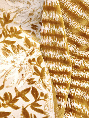 550gsm Liquid Gold Floral Jacquard Velvet - Home Textile Grade