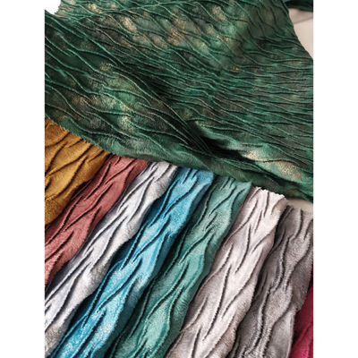 Flame Retardant Polyester Velvet Fabric Luxurious With Mulit Color